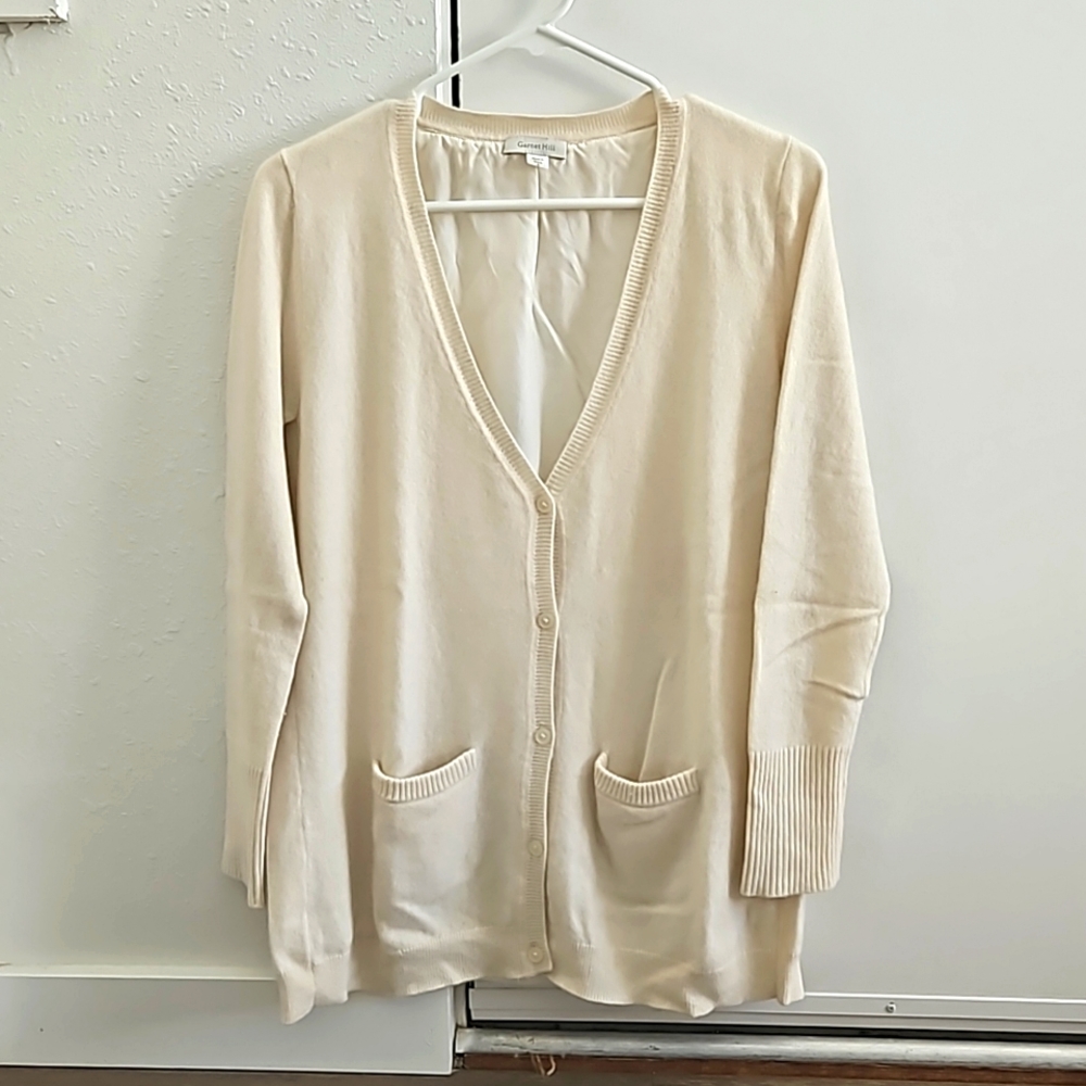 Garnet Hill 100% cashmere cardigan
